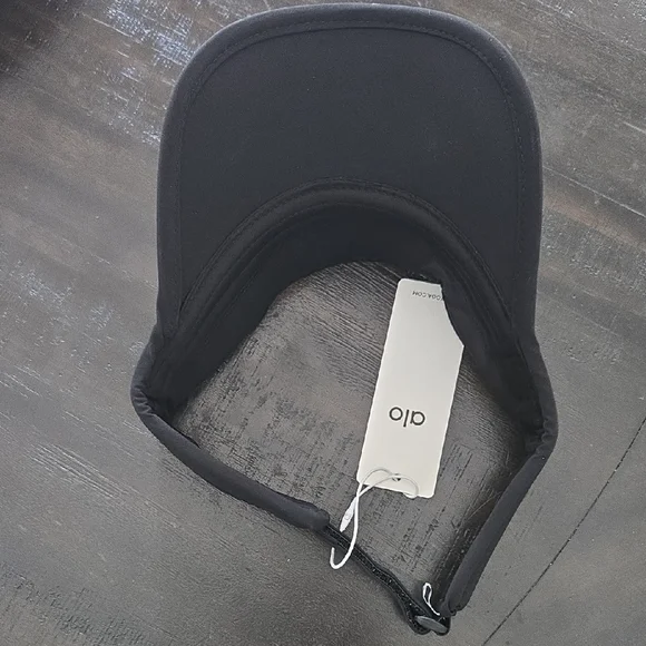 ALO Yoga Black Sports Visor - Picture 7 of 10